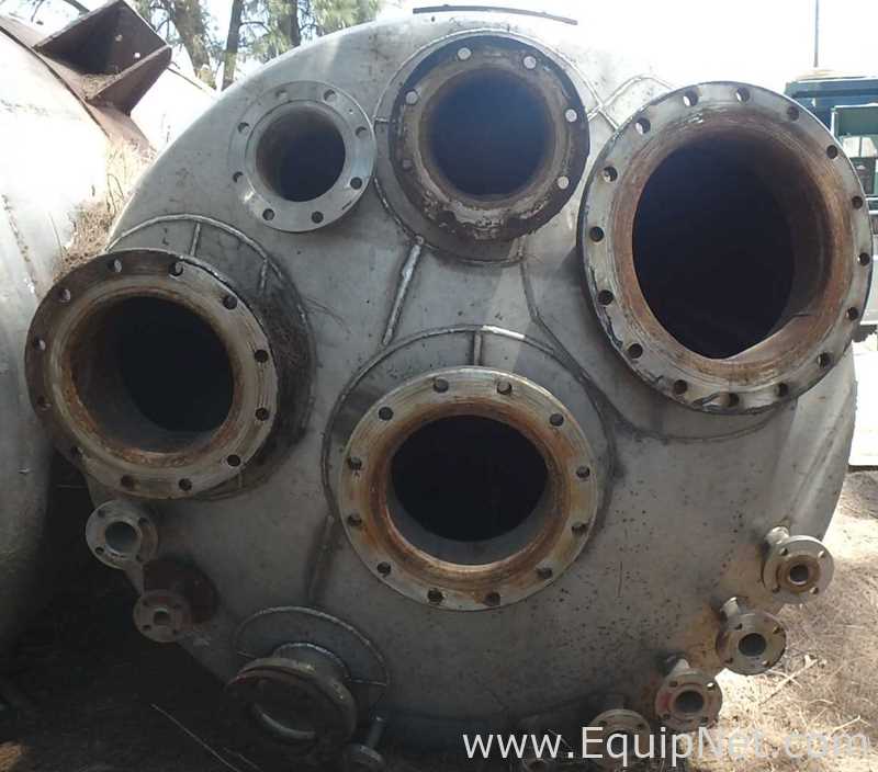 Vertical Tank with Heating Coil of 2000 Gal