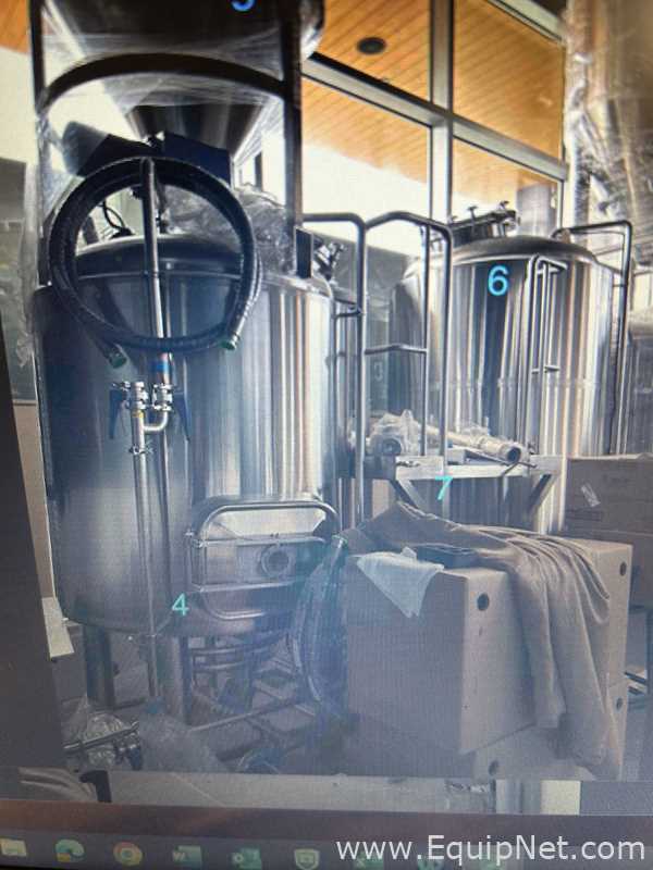 Equipo para elaboración y destilación de cerveza Northern Republic Manufacturing 10 BBL