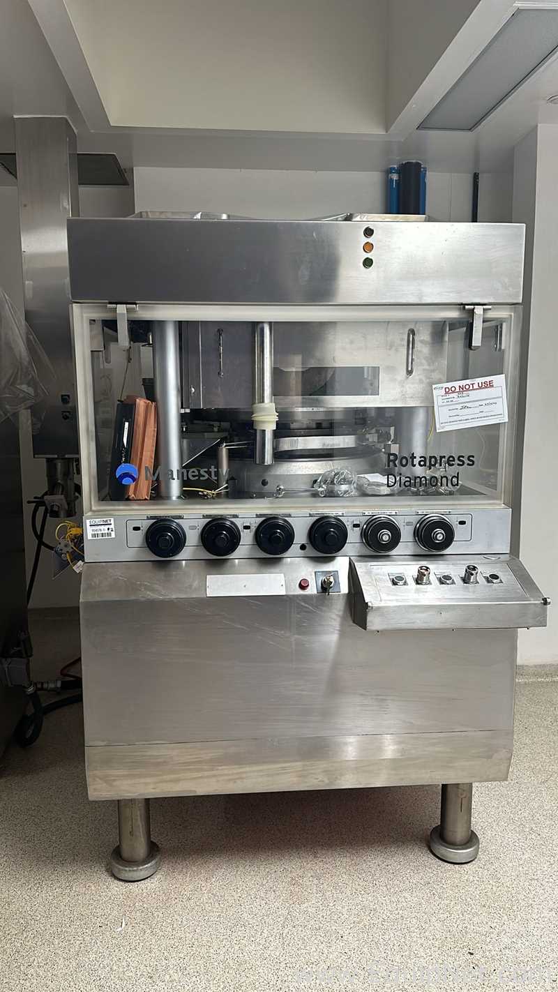 Tableteadora Manesty Rotapress