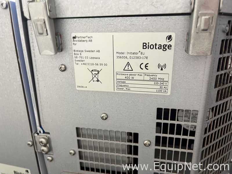 Biotage INITIATOR ROBOT 60 Microwave Synthesis System