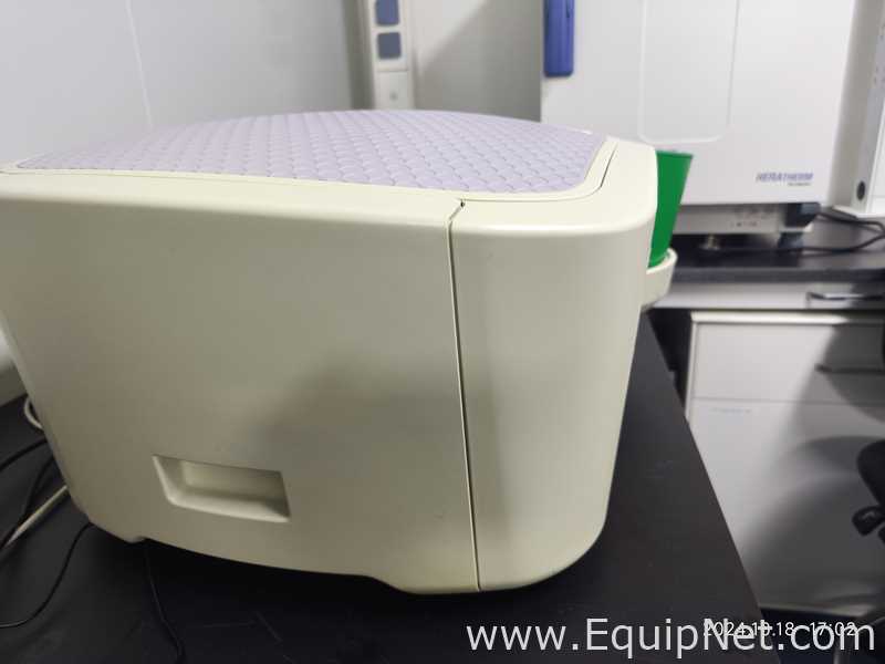Bio-Rad ddPCR Suite - Automated Droplet Generator PCR and Thermal Cycler