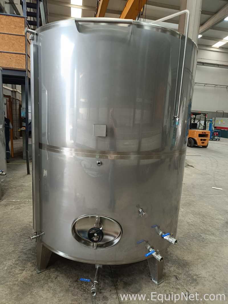 TanquedeAlmacenamientodeAceroInoxidableAISI304VerticalAcabado2BFinishMatt1.4301Capacidad5000L Celene