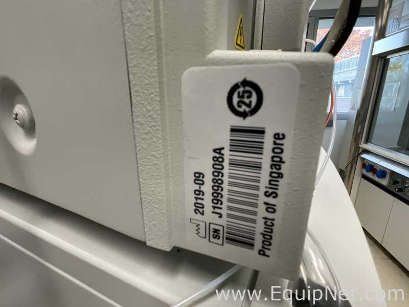Waters 2535 Quaternary Gradient Module 2998 Photodiode Array Detector and Fraction CollectorIII HPLC