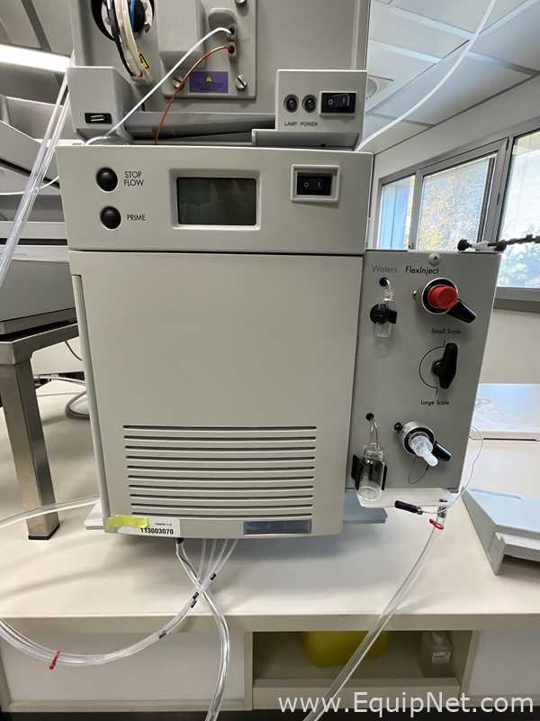 Waters 2535 Quaternary Gradient Module 2998 Photodiode Array Detector and Fraction CollectorIII HPLC