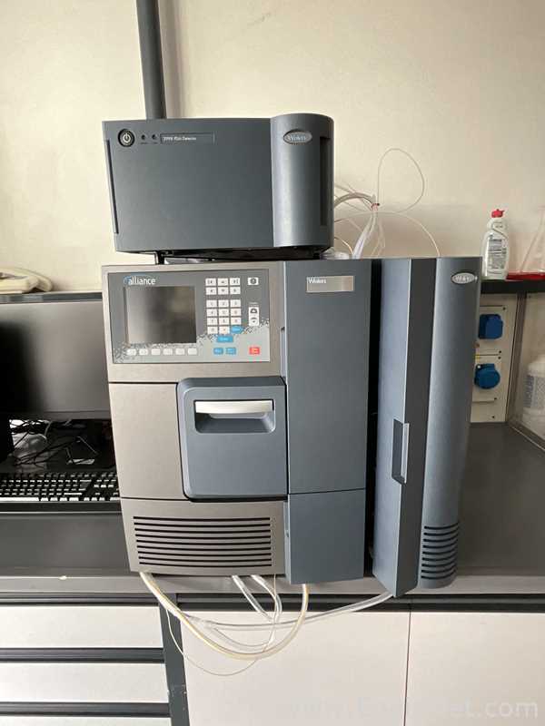 Waters Corporation e2695 Separations Module with 2998 Photodiode Array Detector HPLC