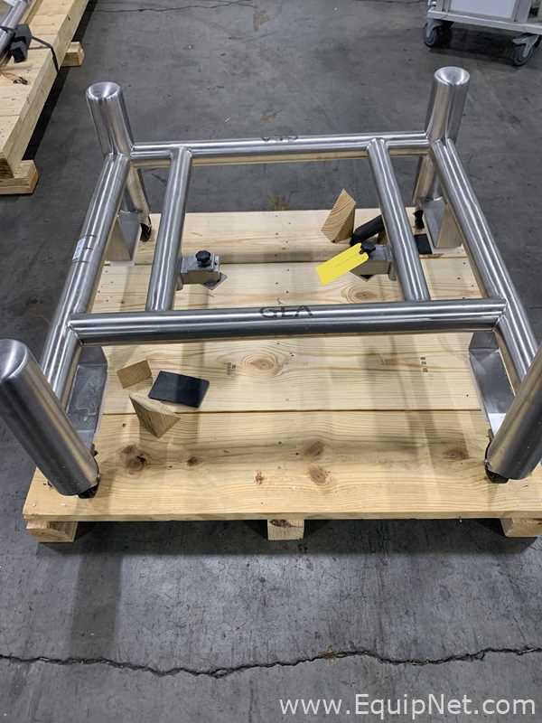 GEA Tote Stand - Transfer System with Mettler Toledo Floor Scale