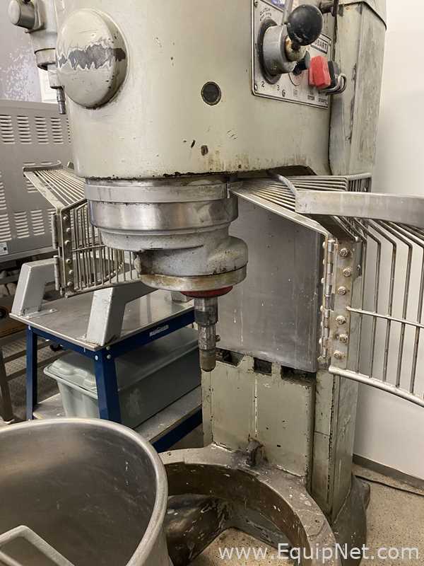 Hobart V1401 140 Quart Planetary Mixer