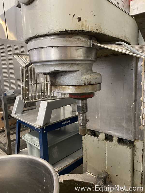 Hobart V1401 140 Quart Planetary Mixer