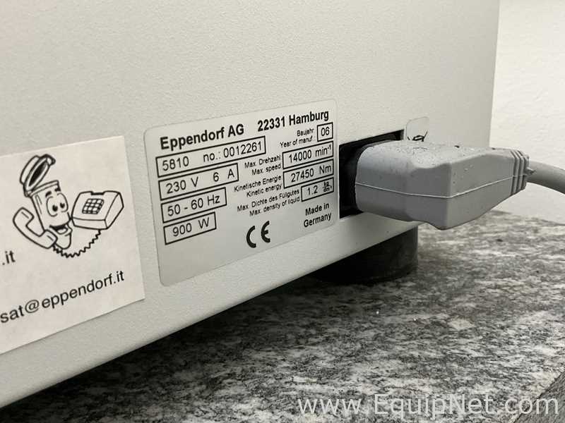 Centrífuga para Laboratórios Eppendorf 5810