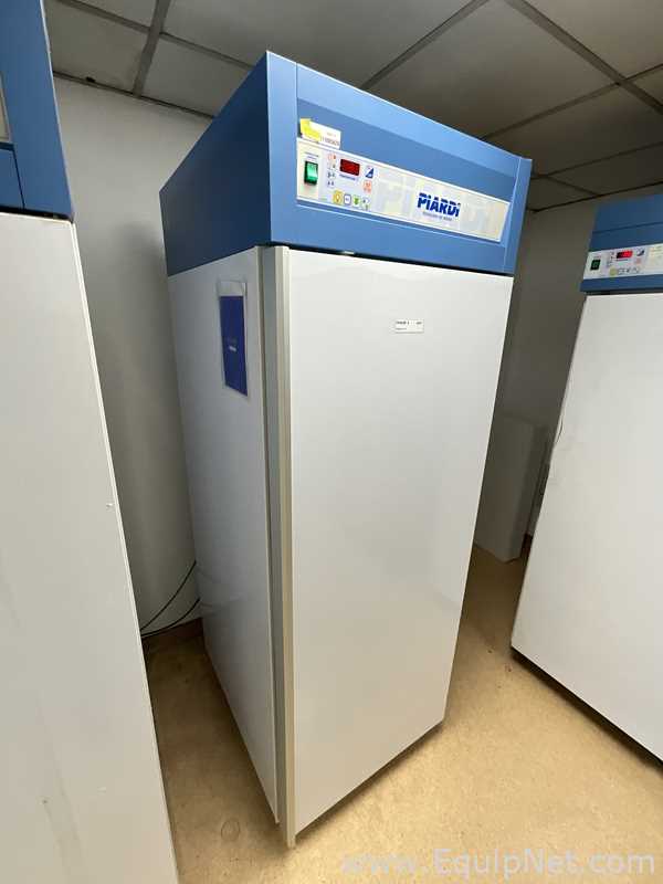 Piardi AF700TN 700 Litre -20 C Upright Laboratory Freezer