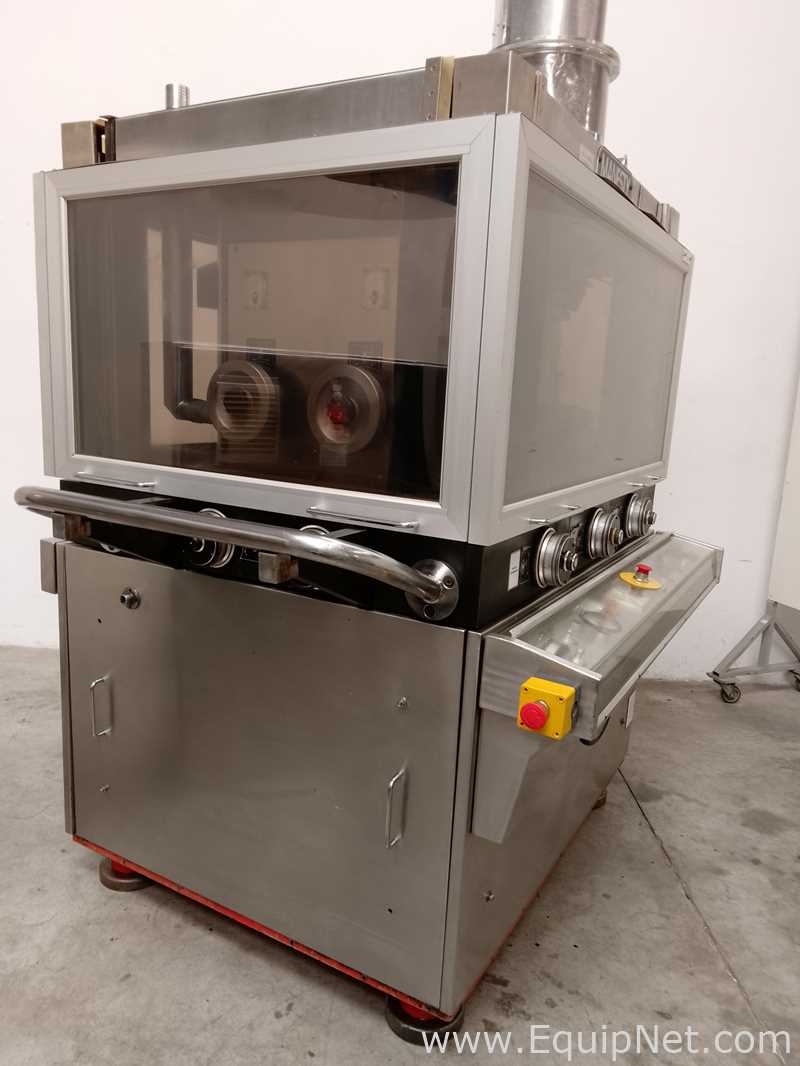 Tableteadora Manesty Novapress