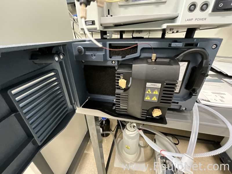 Waters Corporation Acquity QDa HPLC with 2545 Quaternary Gradient Module and 3767 Sample Manager