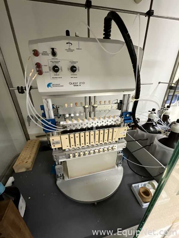 Sintetizador Argonaut Technologies Quest 210