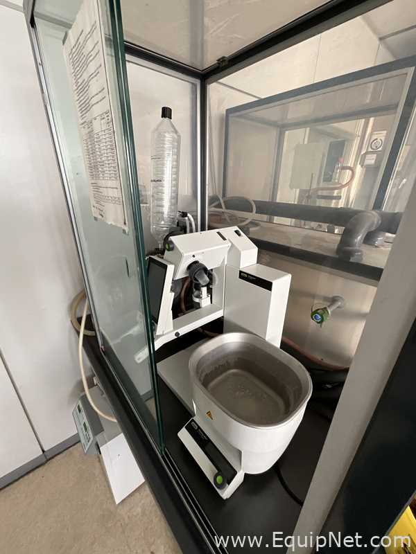 Buchi R-300 Laboratory Evaporator with Edwards XDS5 Vacuum Pump and Julabo FC600 Chiller