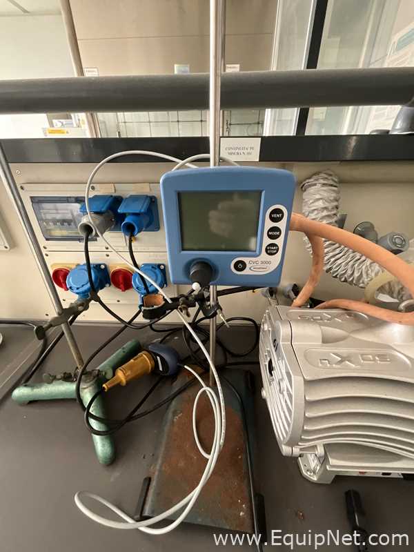 Heidolph Laborota 4002 Laboratory Evaporator with Edwards nXDS6i Vacuum Pump