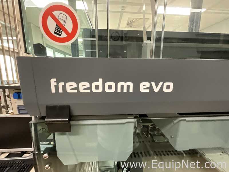 Tecan FREEDOM EVO 200 BASE Liquid Handler with Mettler Toledo Balance