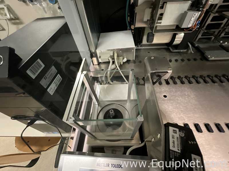 Tecan FREEDOM EVO 200 BASE Liquid Handler with Mettler Toledo Balance