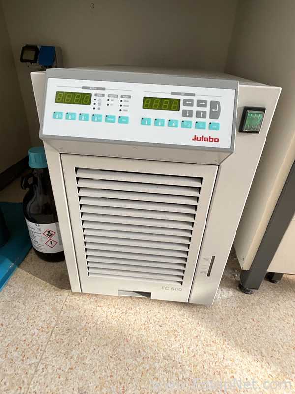 Buchi Rotovapor R-200 Evaporator with Julabo FC 600 Chiller