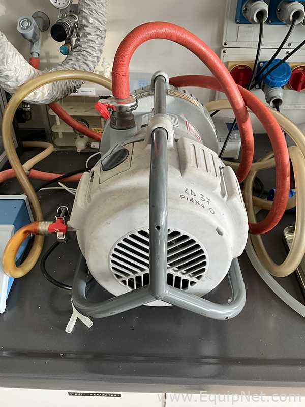 Edwards XDS5 Atex Laboratory Vacuum Pump