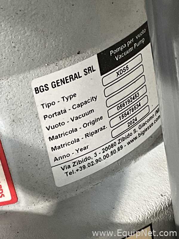 Edwards XDS5 Atex Laboratory Vacuum Pump