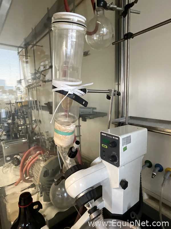 Buchi Rotavapor R-124 Evaporator Condenser with Edwards nXDS6i Atex Vacuum Pump