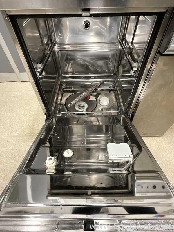 Lavadora e Secador de Vidraria Smeg GW4000DS