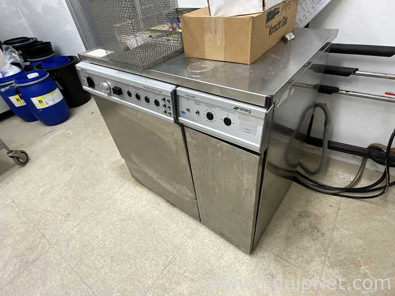 Lavadora e Secador de Vidraria Smeg GW4000DS