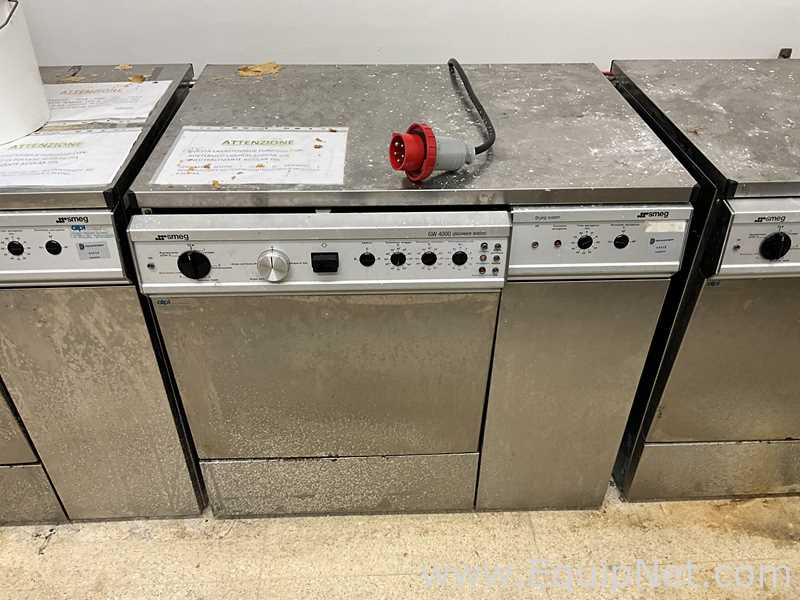 Lavadora e Secador de Vidraria Smeg GW4000DS