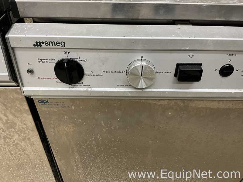 Lavadora e Secador de Vidraria Smeg GW4000DS