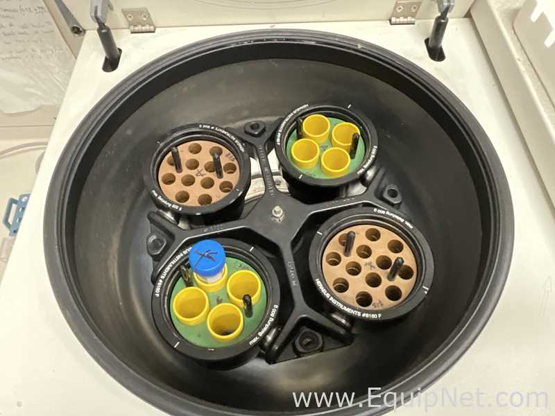 Centrífuga para Laboratórios Heraeus Megafuse 2.0R