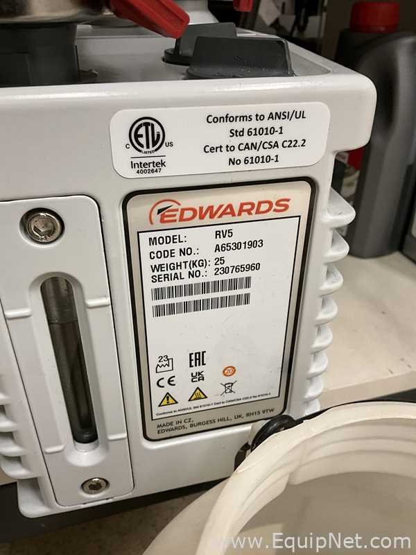 Waters Corporation HPLC System with PDA and QDa Detectors