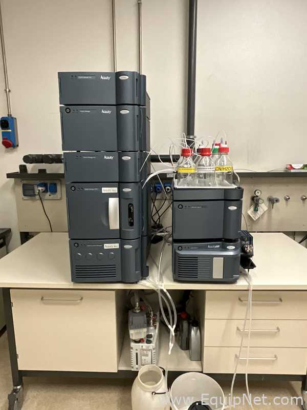 Waters Corporation HPLC System with PDA and QDa Detectors