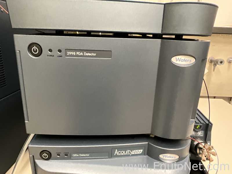 Waters Corporation HPLC System with PDA and QDa Detectors
