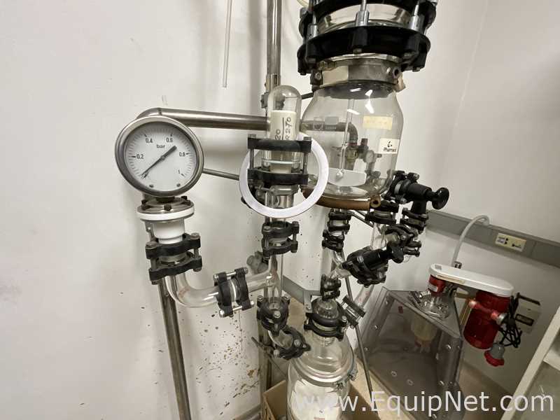 Lot of 2 off Laboratory Glass Reactors Plus Various Laboratory Glassware