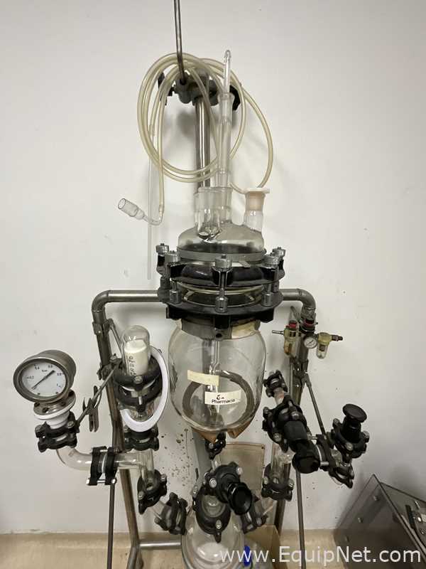 Lot of 2 off Laboratory Glass Reactors Plus Various Laboratory Glassware