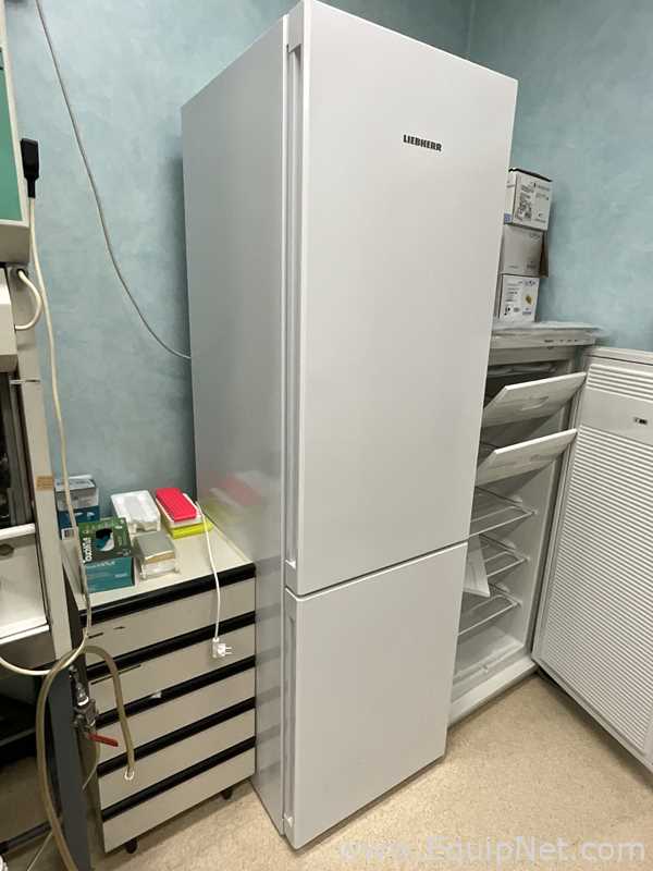 Liebherr CNd5703 Index20A/001 383 Litre Upright Laboratory Refrigerator Freezer
