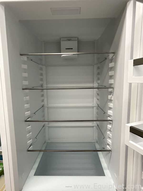 Liebherr CNd5703 Index20A/001 383 Litre Upright Laboratory Refrigerator Freezer