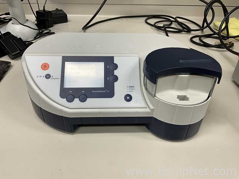 Amaxa BioSystems Nucleofector II  Electroporation Device