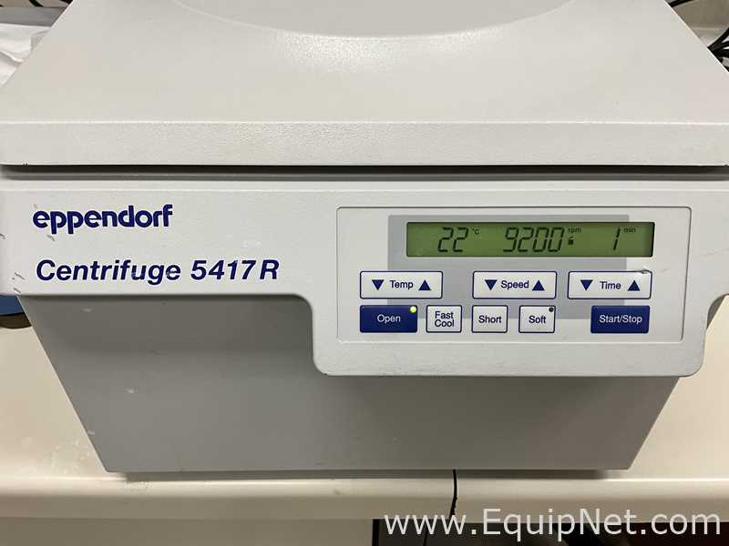 Centrífuga para Laboratórios Eppendorf 5417 R