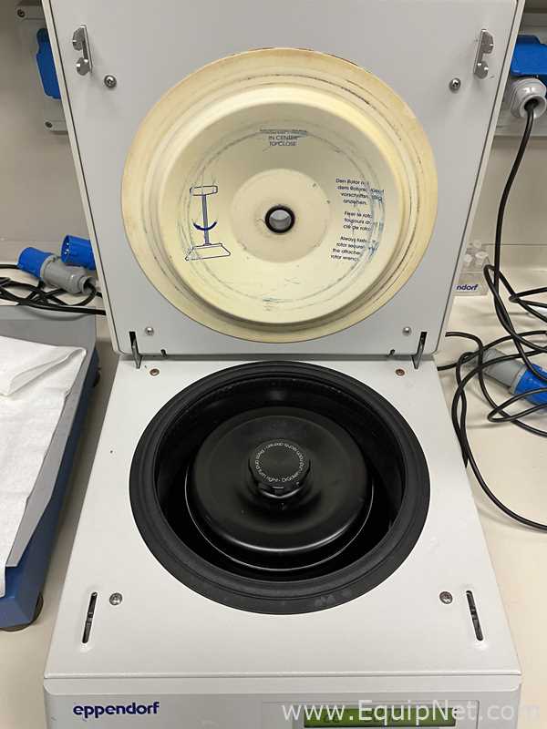 Centrífuga para Laboratórios Eppendorf 5417 R