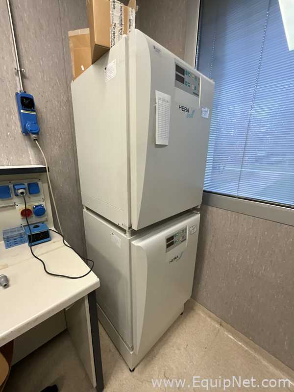 Kendro Laboratory Products Hera Cell Double Stacked Laboratory Incubator