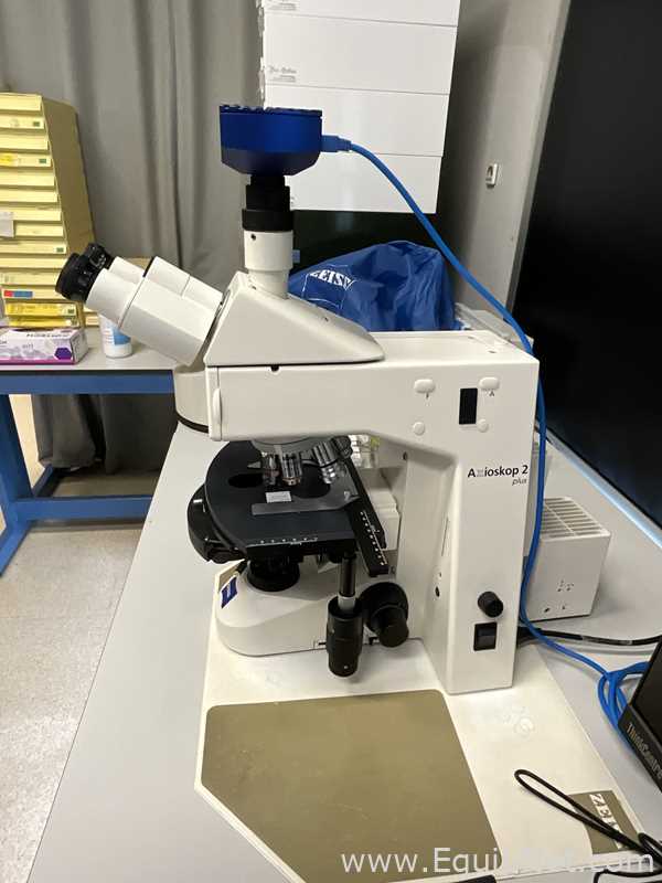Carl Zeiss Microimaging GmbH Axioskop 2 Plus Microscope with Axiocam 305 Color USB Camera