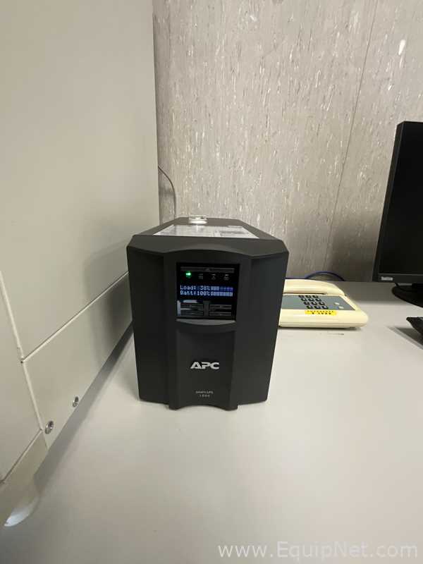 Essen BioScience IncuCyte S3 Blood Cell Analyzer with IncuStore S in HERAcell Incubator