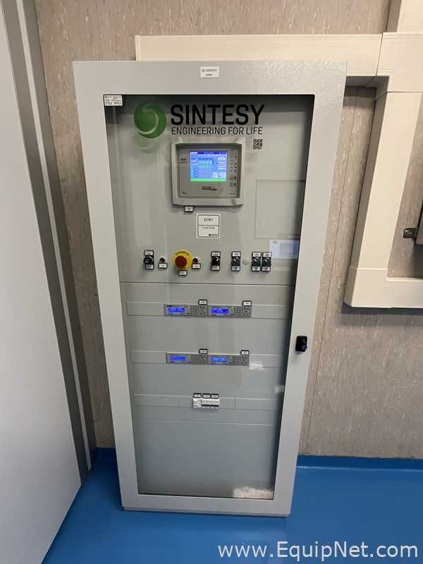 Sintesy Liquid Nitrogen Cryogenic Sample Storage System with Sintesy Environmental Monitoring System
