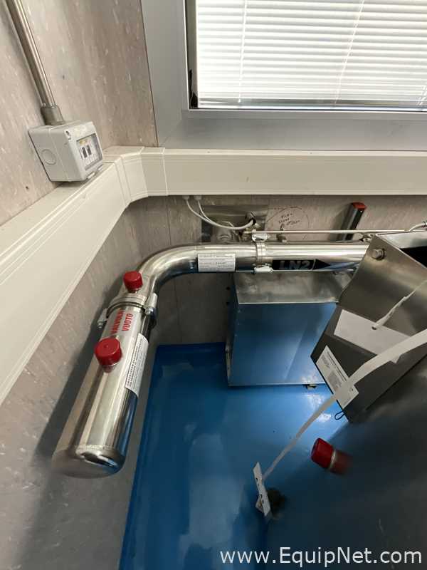 Sintesy Liquid Nitrogen Cryogenic Sample Storage System with Sintesy Environmental Monitoring System