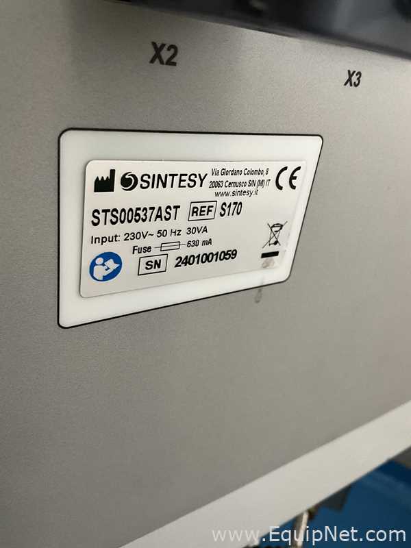 Sintesy Liquid Nitrogen Cryogenic Sample Storage System with Sintesy Environmental Monitoring System