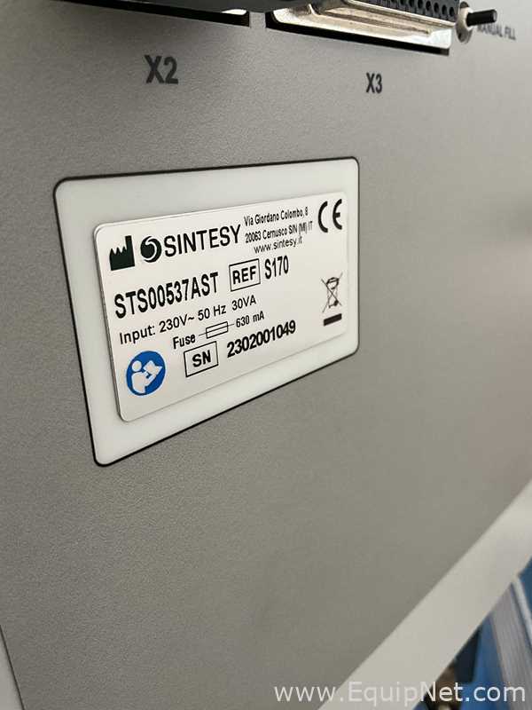 Sintesy Liquid Nitrogen Cryogenic Sample Storage System with Sintesy Environmental Monitoring System