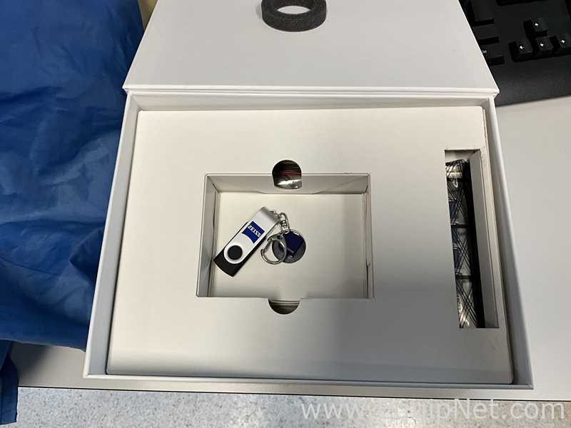 Carl Zeiss Microimaging GmbH Axioskop 2 Plus Microscope with Axiocam 305 Color USB Camera