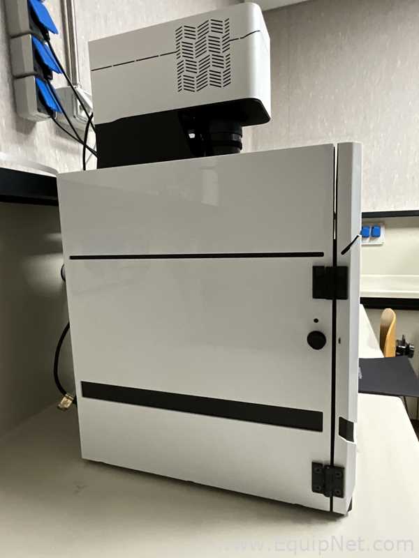 Uvitec Alliance Q9 Atom Advanced - Manual Chemiluminescence and Spectral Fluorescence Imaging System