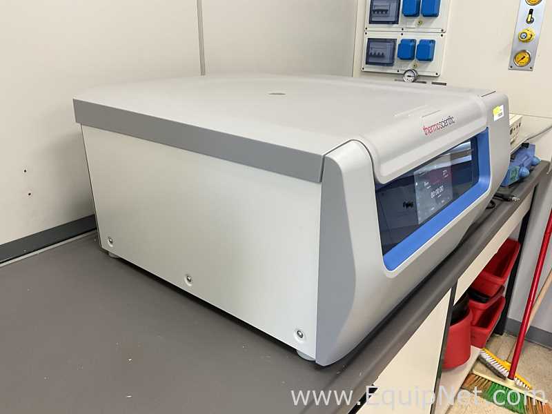 Thermo Fisher Scientific Sorvall X4R Pro-MD Refrigerated Laboratory Centrifuge